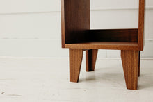 Load image into Gallery viewer, tretina unit - drevo collection