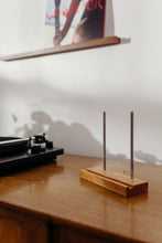 Load image into Gallery viewer, the album stand